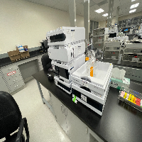 Agilent 1100 Series HPLC System with DAD and Autosampler image 0